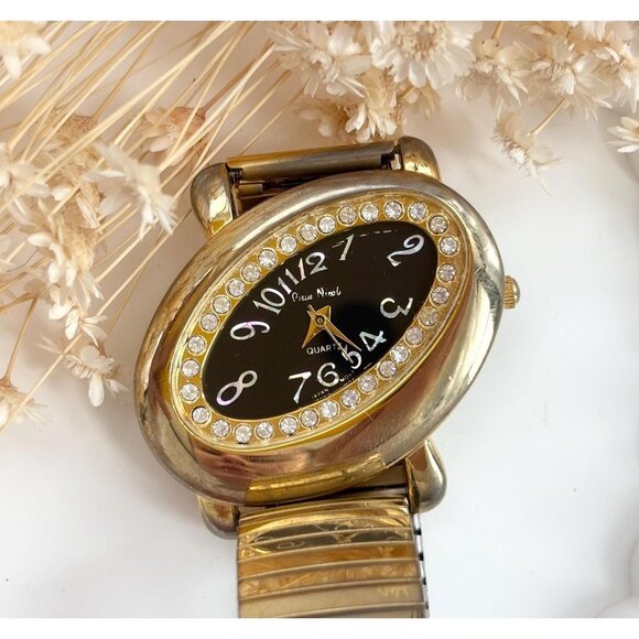 Pierre Nicol Gold T Quartz Oval Shaped Chunky Vintage Watch - 30mm - WORKS! - Picture 1 of 10